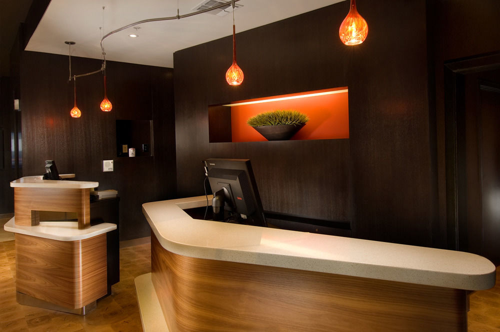 Courtyard By Marriott Wichita Falls Bagian luar foto