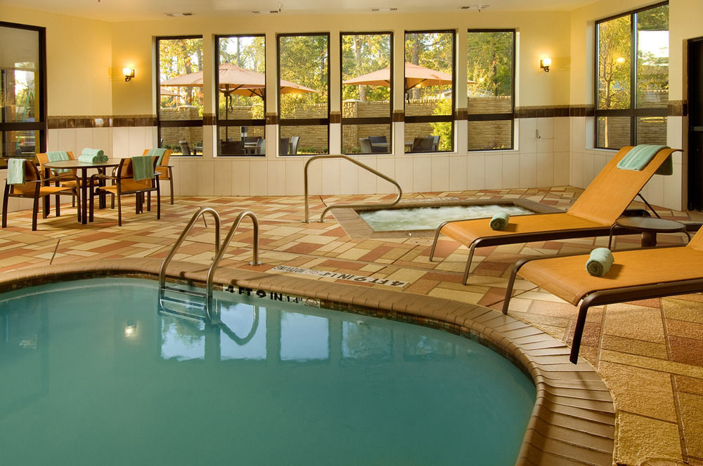 Courtyard By Marriott Wichita Falls Bagian luar foto