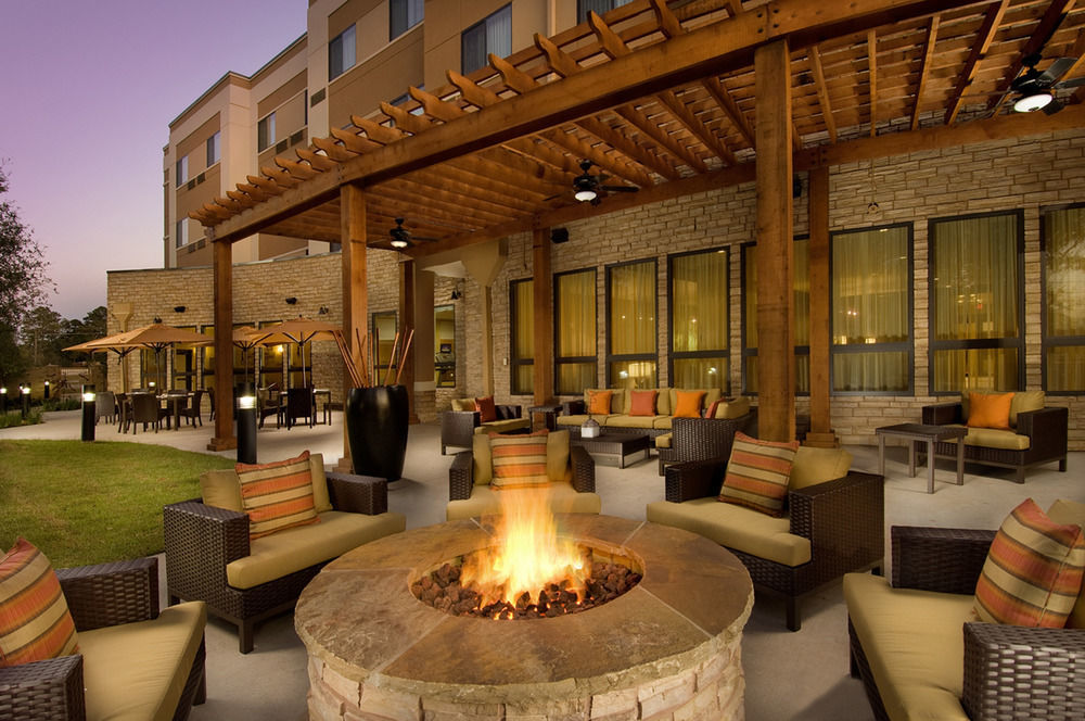 Courtyard By Marriott Wichita Falls Bagian luar foto