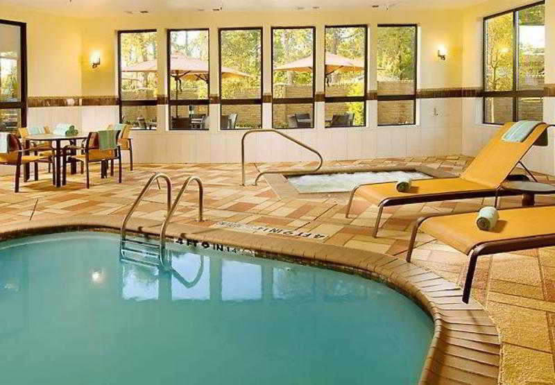 Courtyard By Marriott Wichita Falls Bagian luar foto